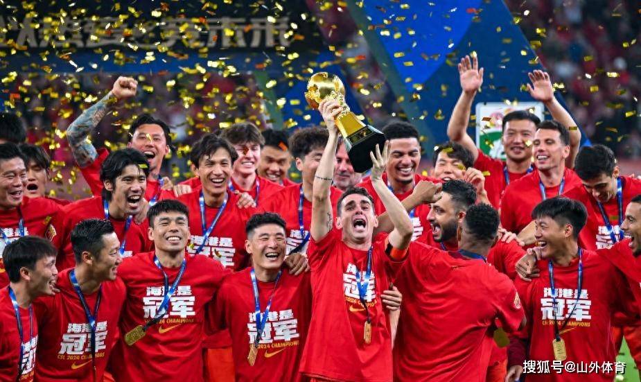 关于国王杯冲刺阶段再迎强敌，上海海港完成体检，主帅态度：压力陡增，年轻球员得到机会的信息ayx