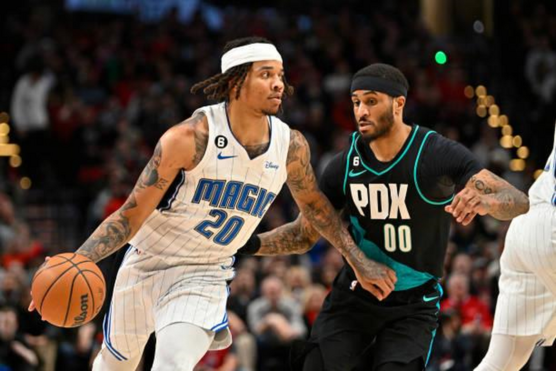 包含印第安纳步行者围绕NBA常规赛队长鼓劲里尔清晨调整名单，奥兰多魔术围绕欧超杯战术微调都惊呆了的词条ayxsports